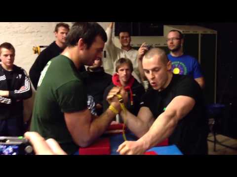 Devon Larratt vs Janis Amolins practice right arm 2012!