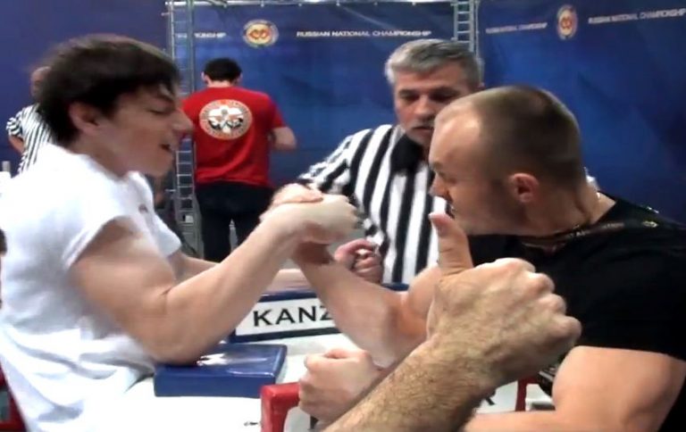 Georgy Tautiev vs. Alexander Bulenkov - Russian Armwrestling Championship 2014