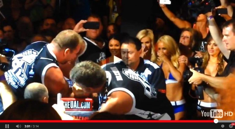 Michael Todd vs. John Brzenk - Super Heavyweight (Open) Final - UAL 8 │ Capture by XSportNews from the video