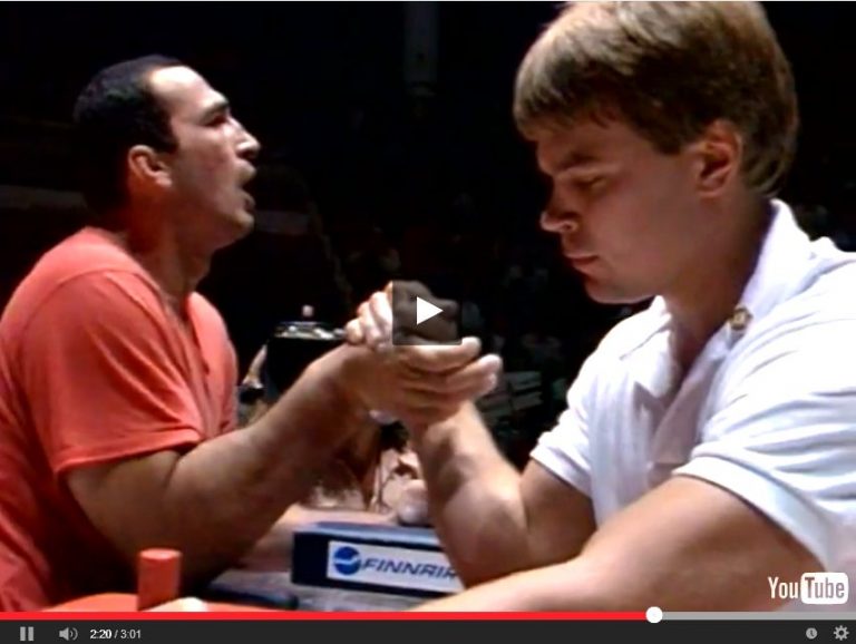 Zaur Tskhadadze vs. John Brzenk - Golden Bear 1990 / Moscow Bear 1990 │ Capture by XSportNews from the video