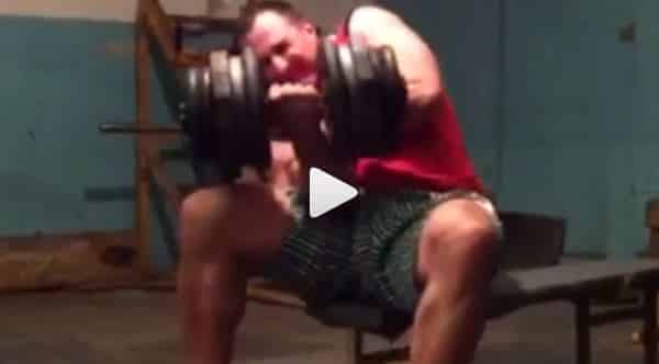 Alexey Voevoda – 82.5 kg Dumbbell Bicep Curl │ Capture by XSportNews from the video