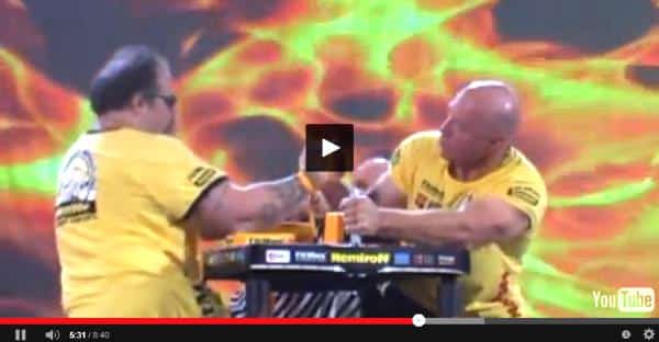 Tim Bresnan vs. Todd Hutchings, NEMIROFF WORLD CUP 2012 │ Capture by XSportNews from the video