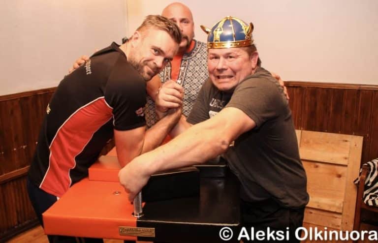 Claes Mårtnesson vs. Anssi Ainali, Pulldozers 2015