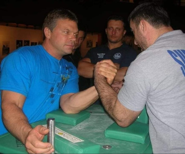 Engin Terzi vs. John Brzenk, March 2022 • ARMWRESTLING • ARMWRESTLING